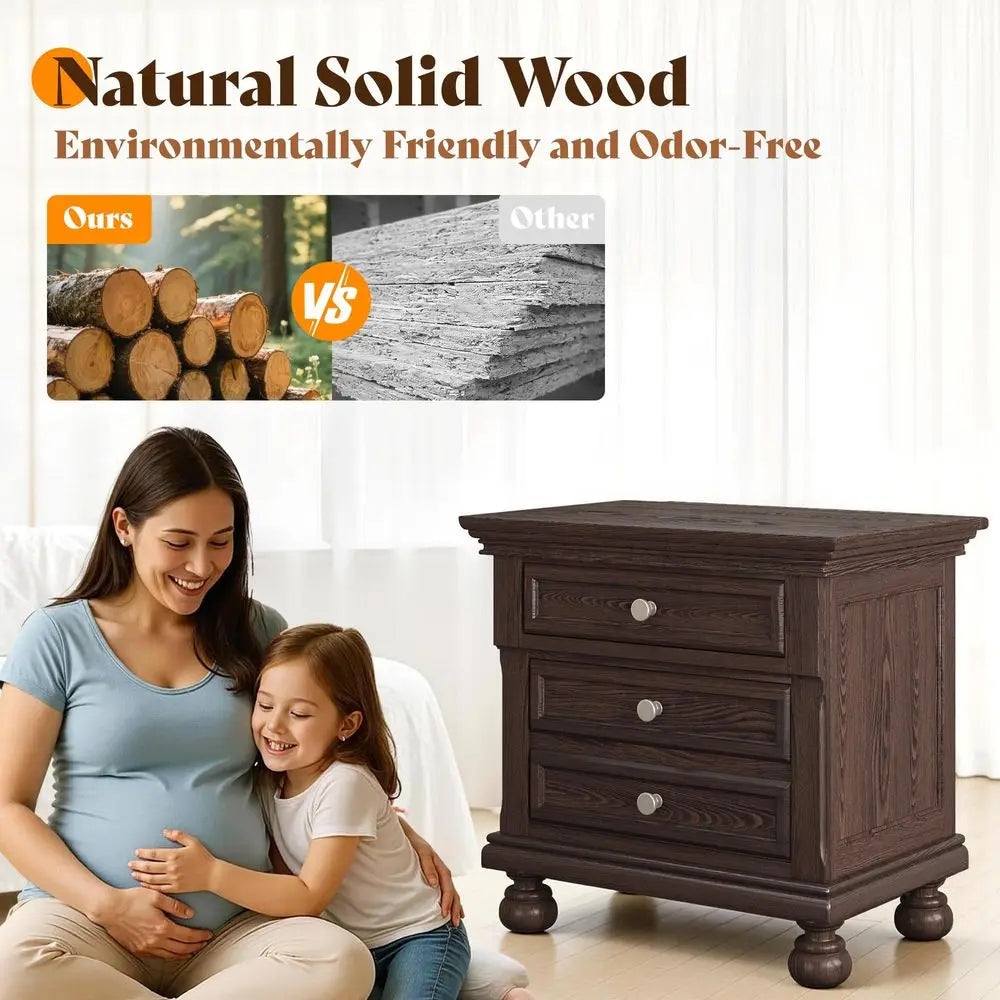 Solid Wood Bedroom Set With Queen Bed Frame And Nightstands