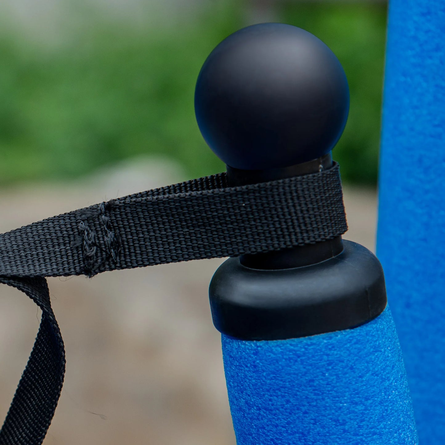 Outdoor Trampoline For Adults And Kids With Basketball Hoop